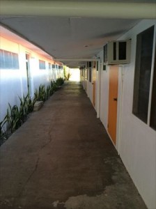 hallway_R